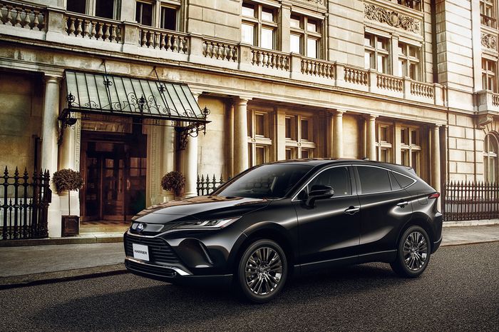 Toyota Harrier 2020