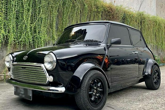 Toyota Agya TRD S bodi Mini Cooper Mk3