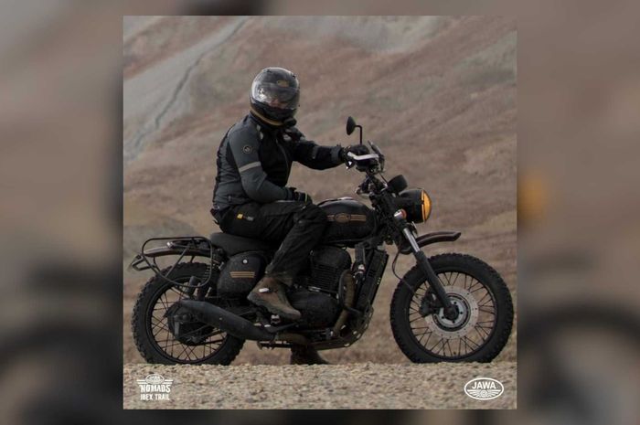 Modifikasi Jawa Forty Two