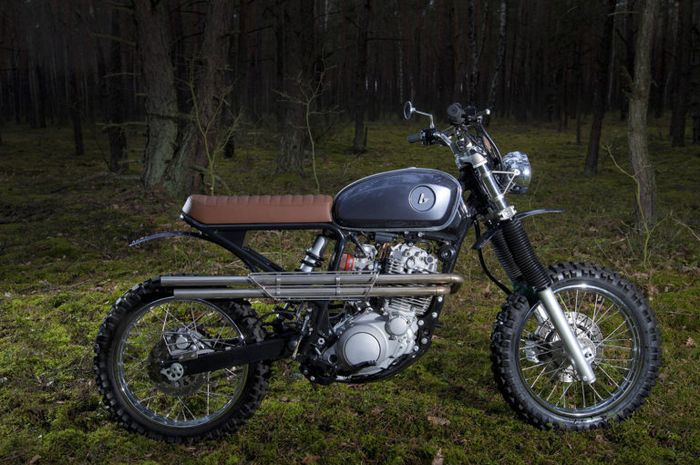 Yamaha XT600 scrambler