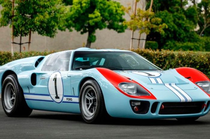 Ford GT40 MK II 