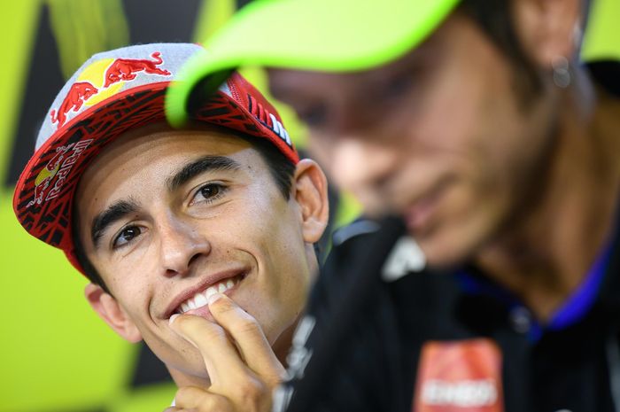 Marc Marquez dan Valentino Rossi memiliki gaji yang jauh berbeda di 2019 lalu