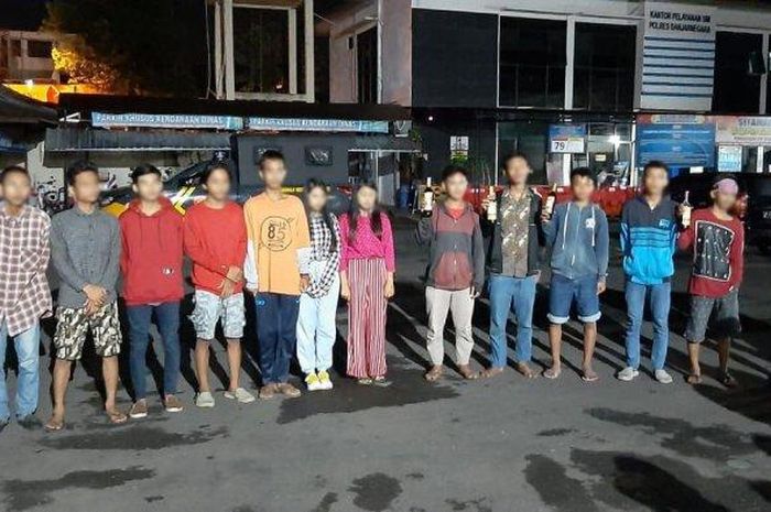 Puluhan remaja di Banjarnegara tertangkap sedang menggelar aksi balap liar dan pesta minuman keras, Minggu (10/5/2020)