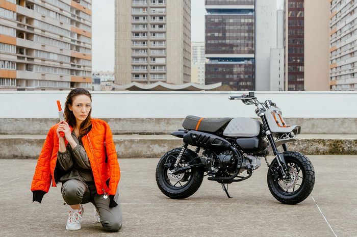 Seri Jane, Honda Monkey dengan harga fantastis.