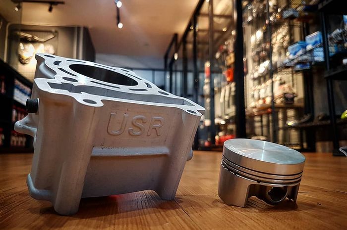 Piston forging dan blok silinder ceramic paket bore up Ultraspeed Racing