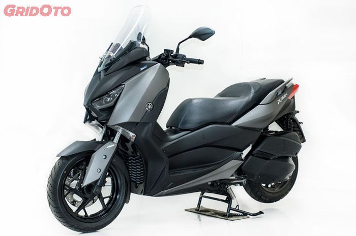 Yamaha XMAX 250