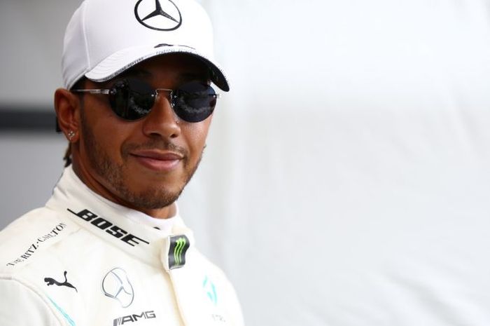 Lewis Hamilton mengaku menjadi lebih sehat dan bugar selama masa isolasi akibat pandemi Covid-19