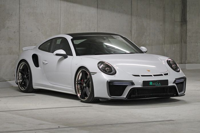 Porsche 911 Turbo S pakai body kit Regula Exclusive