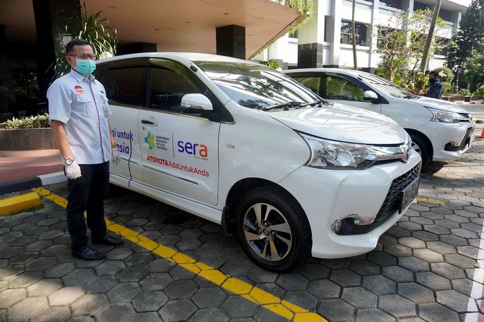 Toyota Indonesia dan SERA siapkan Toyota Avanza dan Toyota Kijang Innova Ambulans untuk mobilitas tim medis Indonesia