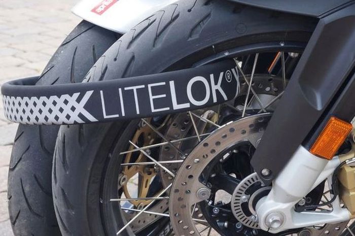 LiteLok Moto 108 pengaman motor, bobot ringan dan tak mudah dirusak