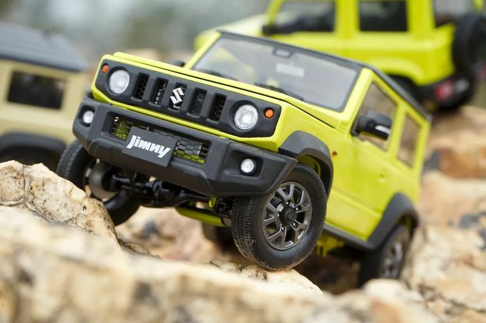 Cuma modal Rp 3,5 juta sudah bisa dapat Suzuki Jimny JB74 baru versi mini, ini penampakannya.