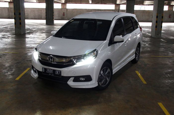 Ilustrasi Honda Mobilio