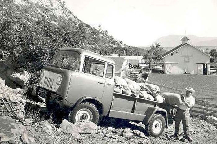 Jeep Forward Control