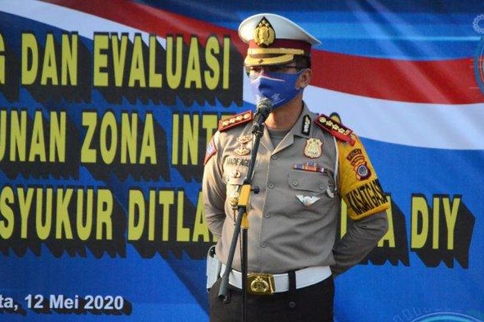 Dirlantas Polda DIY mengimbau kepada masyarakat untuk menunda perjalanan arus balik ke perantauan.