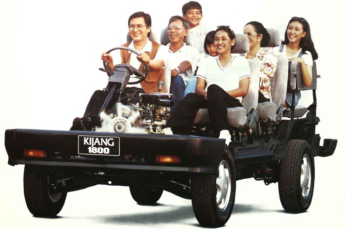Iklan Toyota Kijang Super dengan mesin 1.800 cc