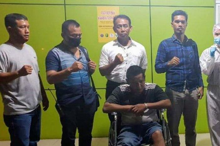 Tim Tekab Polsek Medan Area menangkap seorang buronan pelaku jambret yang membuat korbannya jatuh dan terseret, Jumat (29/5/2020). 