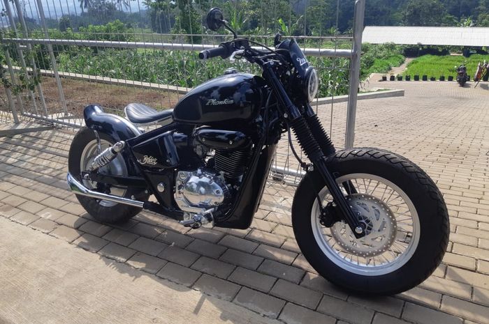 Modifikasi Honda Phantom Bobber