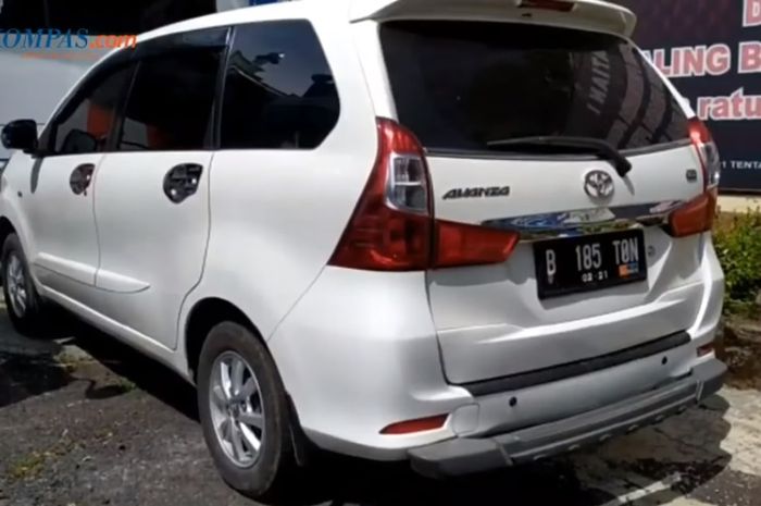 Toyota Avanza yang tawarkan jasa sebagai travel ilegal angkut penumpang ke Jakarta ditangkap jajaran kepolisian Polres Cianjur