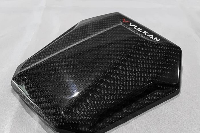 Cover fuel tank carbon Vulkan Honda ADV150