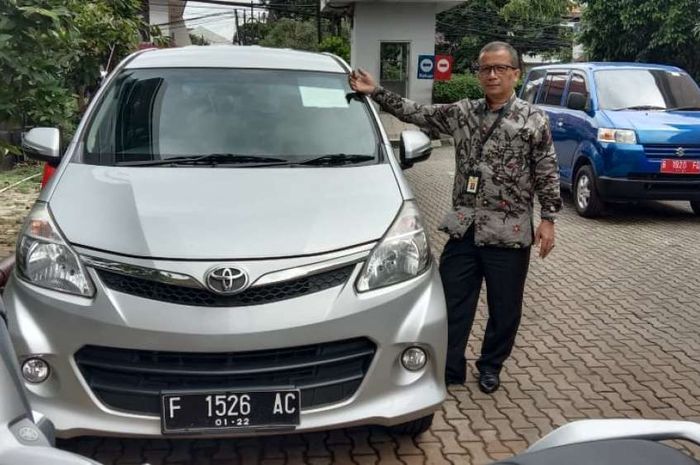 Toyota New Avanza Veloz 1.5 M/T 2013 yang dilelang Kantor Pelayanan Pajak Pratama Jakarta Tebet 1, buka harga Rp 77,5 juta