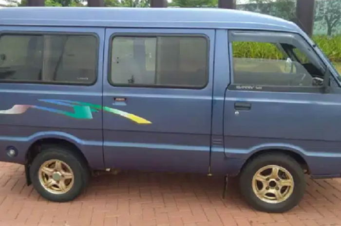 Suzuki Carry Bekas