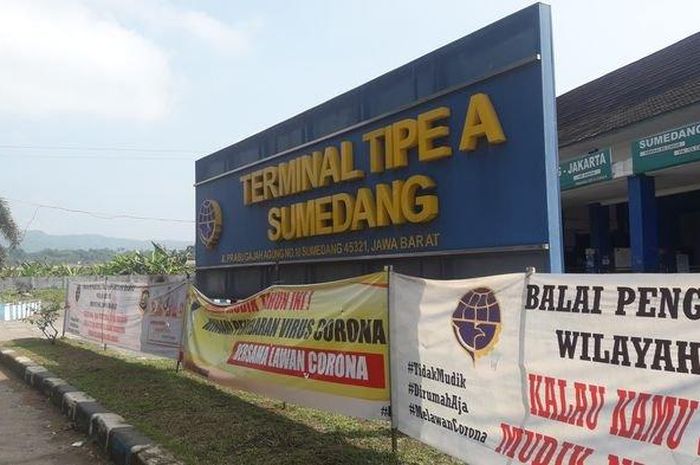 Terminal Tipe A Ciakar Sumedang kembali beroperasi dengan menerapkan protokol kesehatan
