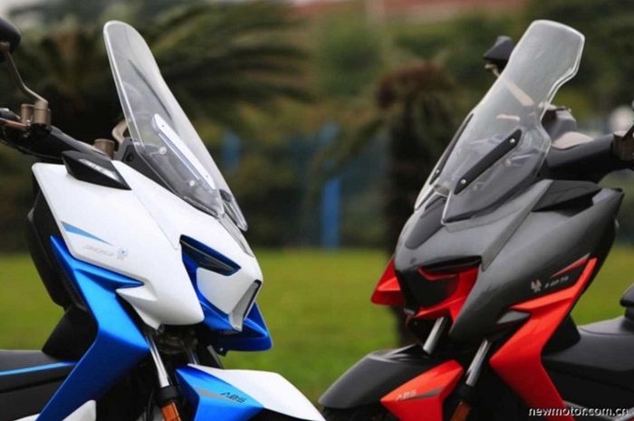 Zontes ZT310T-M hadir dengan dua pilihan warna two-tone