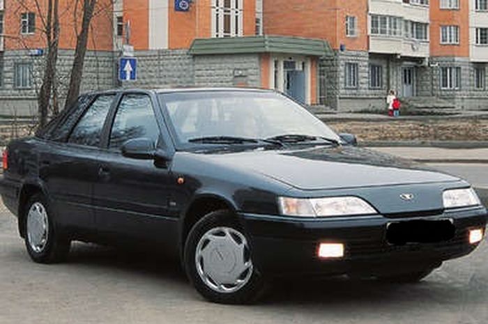 Daewoo Espero 1996, Sedan Asal Korea, Interior Lebih Mewah dari Sedan  Jepang - GridOto.com