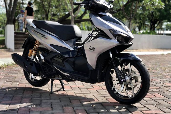 Modifikasi Honda Air Blade 125