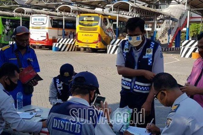 Sudah sebulan beroperasi, armada bus dan penumpang di Terminal Purbaya harus patuhi protokol kesehatan