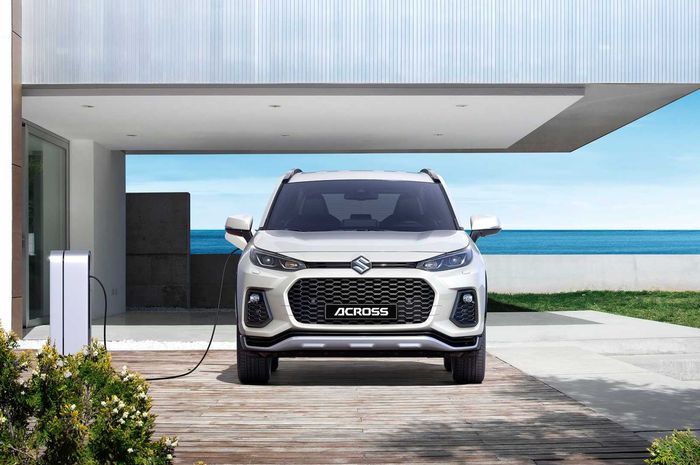 Suzuki Across Plug In Hybrid