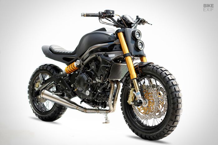 Modifikasi Kawasaki ER-6n bergaya street tracker