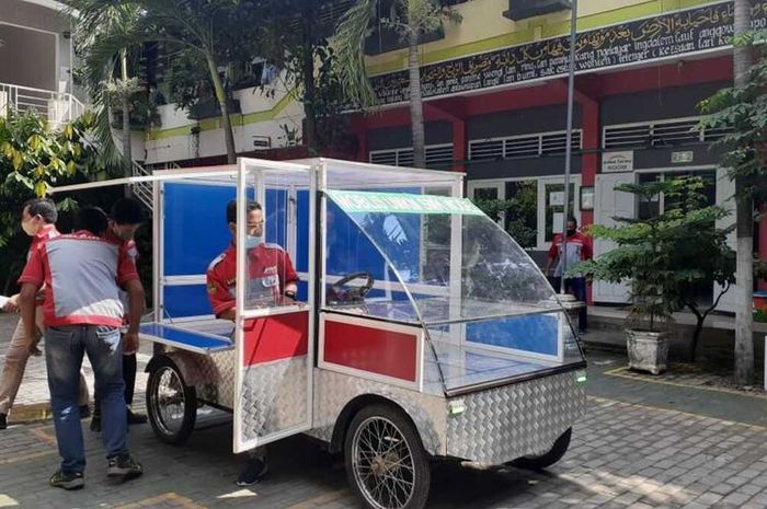 Mobil listrik untuk UMKM buatan anak SMK