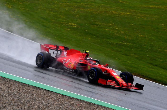 Charles Leclerc mendapat penalti turun 3 grid di F1 Stiria