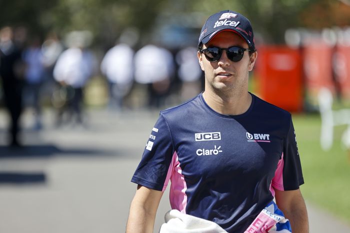 Sergio Perez terjangkit virus Corona alias Covid-19 jelang F1 Inggris pekan ini.