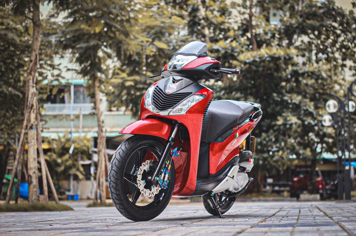 Punya Tampilan Mewah Honda SH150i Ini Sudah Kena Banyak Modifikasi 