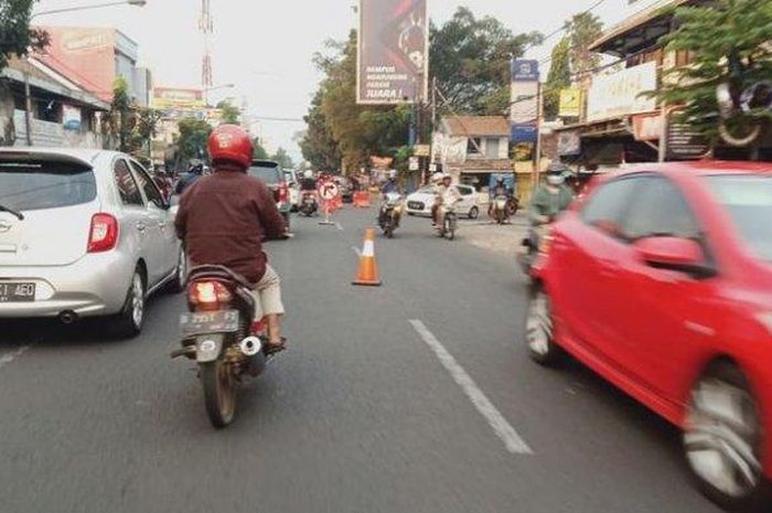 Jalan Ahmad Yani arah Cicadas Bandung sekarang jadi dua arah