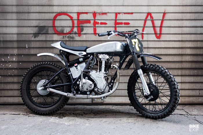 Scrambler keren bermesin Velocette dan berangka Yamaha XT600
