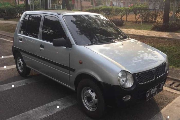Ilustrasi mobil bekas Daihatsu Ceria