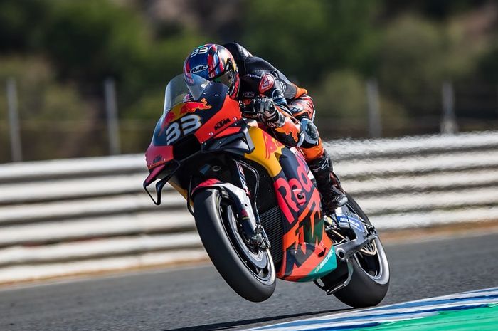 Brad Binder dan KTM menang, dicurigai banyak pihak