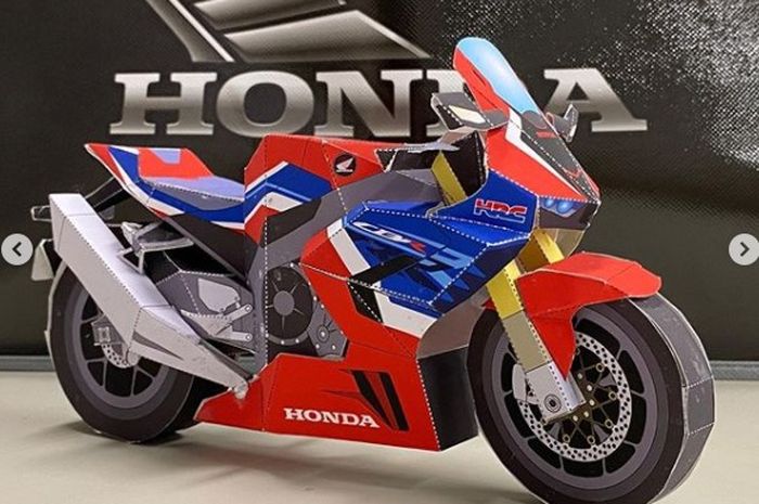 origami Honda CBR1000RR-R