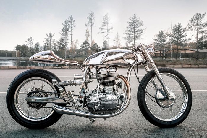 Royal Enfiled Continental GT cafe racer 