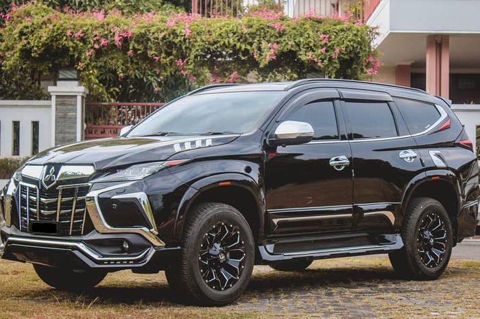 Modifikasi Mitsubishi Pajero Sport pakai part Lexus RX dan Toyota Alphard