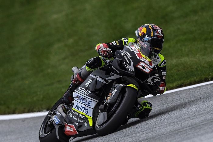 Johann Zarco mengalami patah tulang skafoid pergelangan tangan kanan setelah insiden di MotoGP Austria 2020