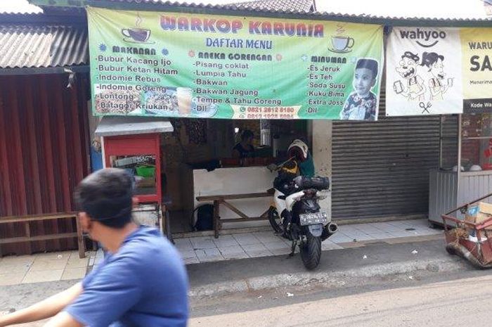 Warkop milik Nurlela (31) di Jalan Pekayon lokasi pembegalan di Pasar Rebo, Jakarta Timur, Kamis (20/8/2020). 