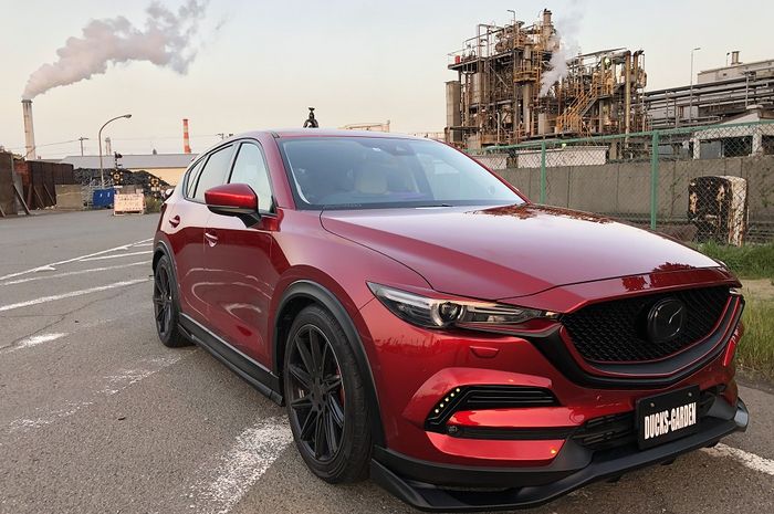 Mazda CX-5 pakai body kit lengkap dari Ducks Garden