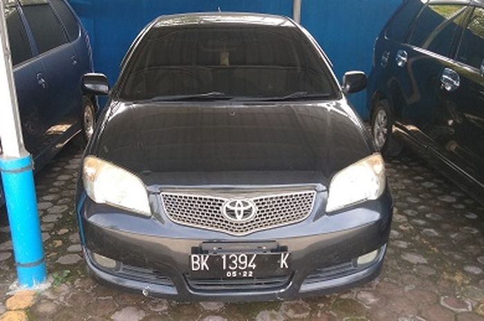 Kalian yang lagi car mobil bekas harga murah, bisa cek lelang yang digelar Ditjen Pajak nih, ada Toyota Vios yang nilai limitnya di bawah Rp 100 juta.