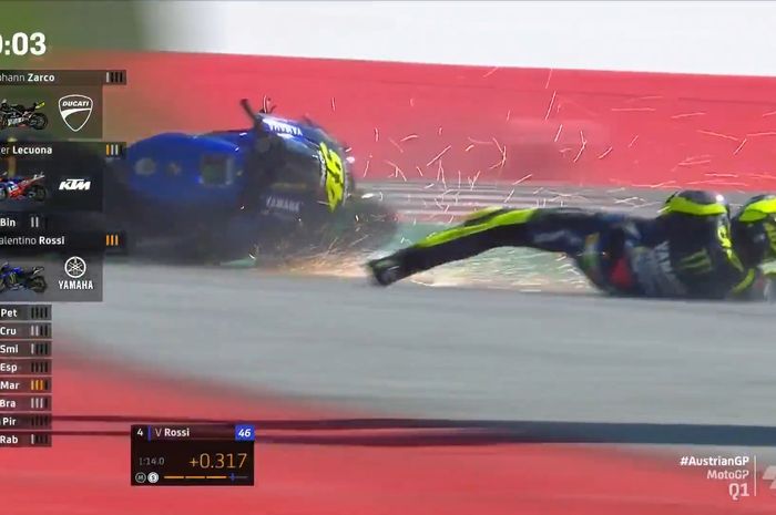 Valentino Rossi crash di detik-detik terakhir Q1 MotoGP Styria 2020