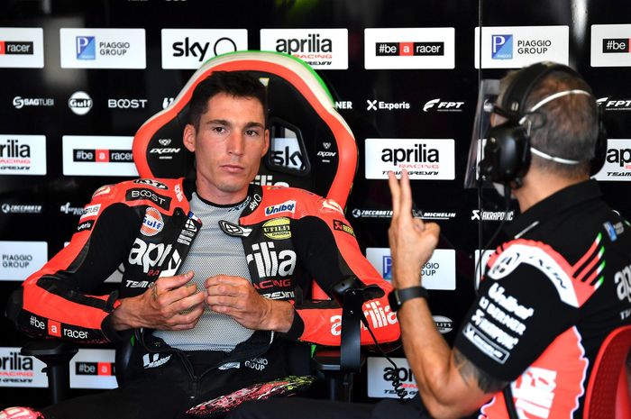  Aleix Espargaro sebut semua tim kecewa dengan ban Michelin saat MotoGP Catalunya 2020.