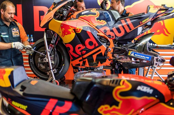 KTM aplikasi sasis baja di KTM RC16 di MotoGP